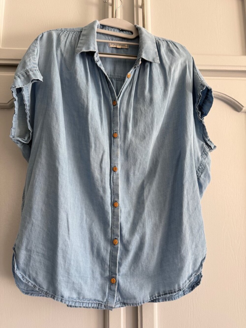 Madewell Chambray Short Sleeve Shirt M